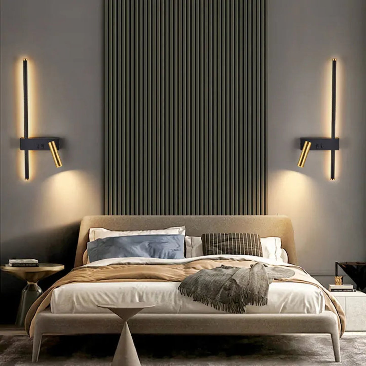 Modern Black and Gold Sconce Focused Wall Light Fixture