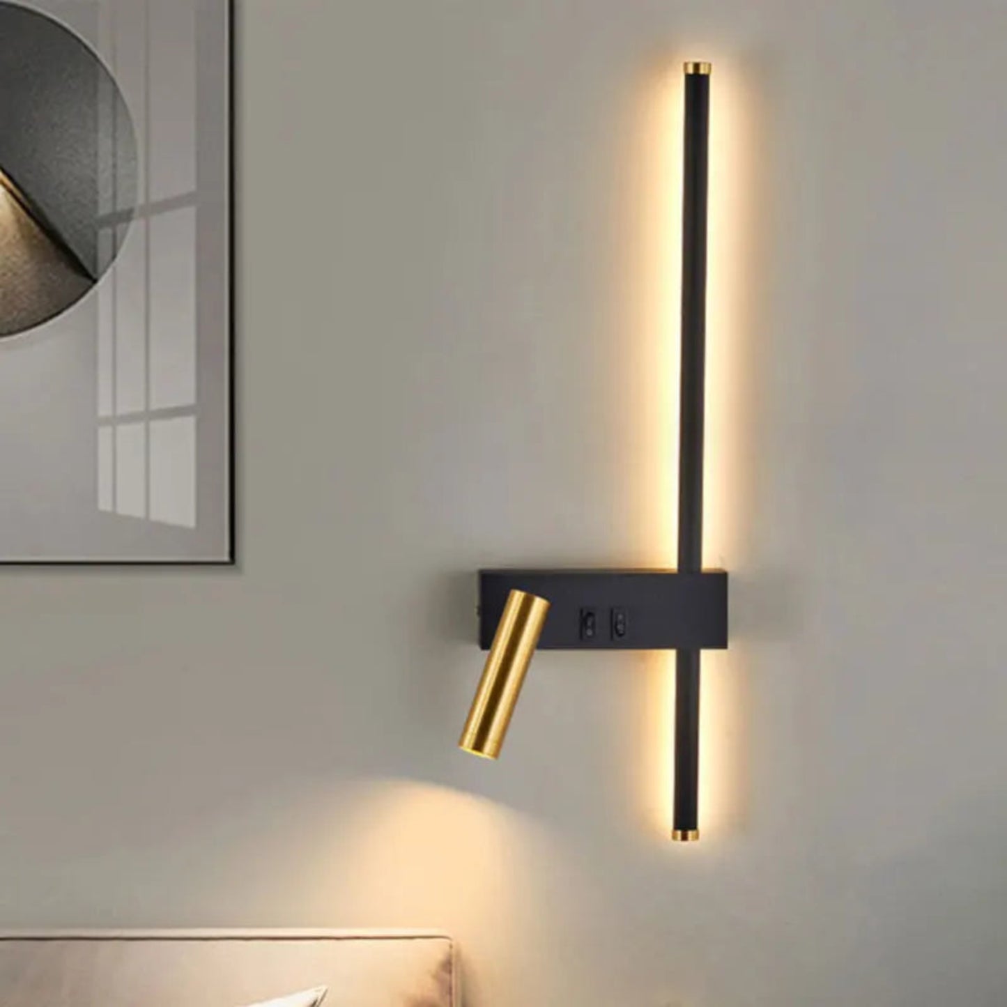 Modern Black and Gold Sconce Focused Wall Light Fixture