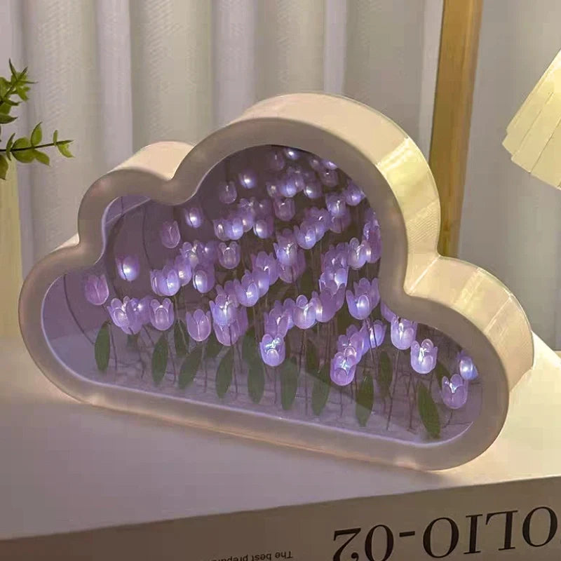 Cloud-of-Tulips Lamp