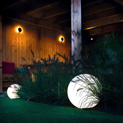 Spherical Luminous Garden Light