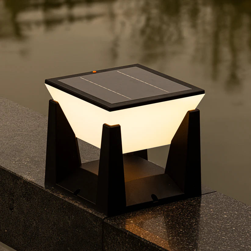 SolarPost Outdoor Light