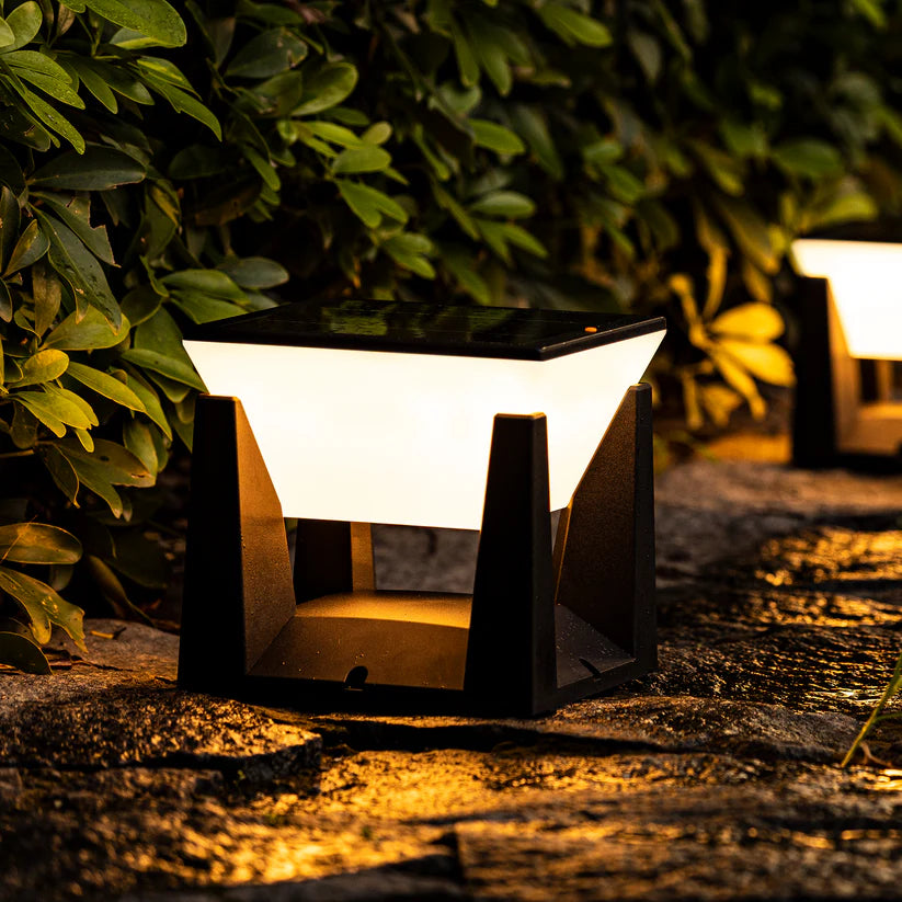 SolarPost Outdoor Light