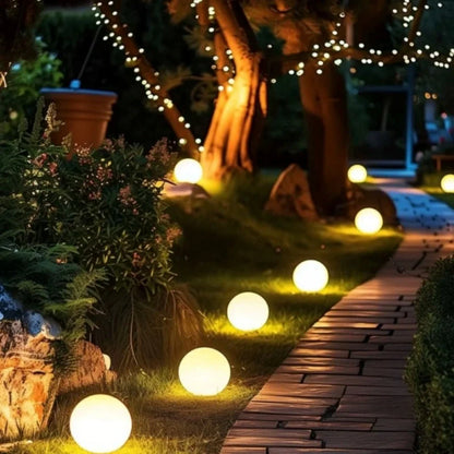 Spherical Luminous Garden Light
