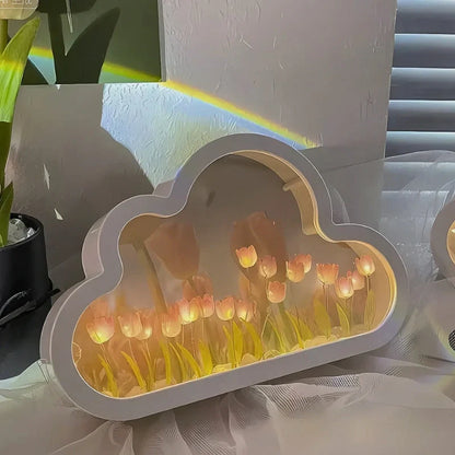 Cloud-of-Tulips Lamp