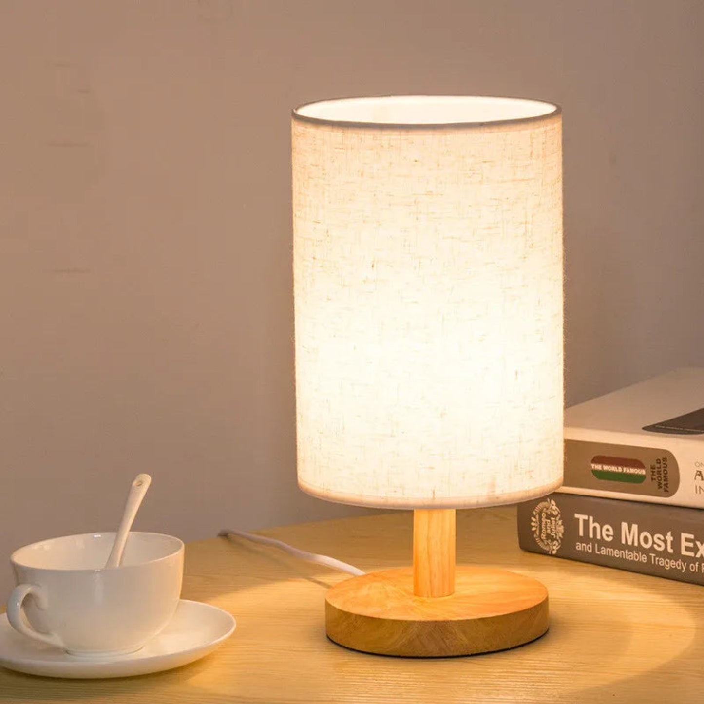 Japandi Classic Wooden Table Lamp