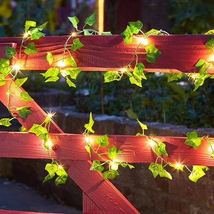 Trellis Glow Vine Light