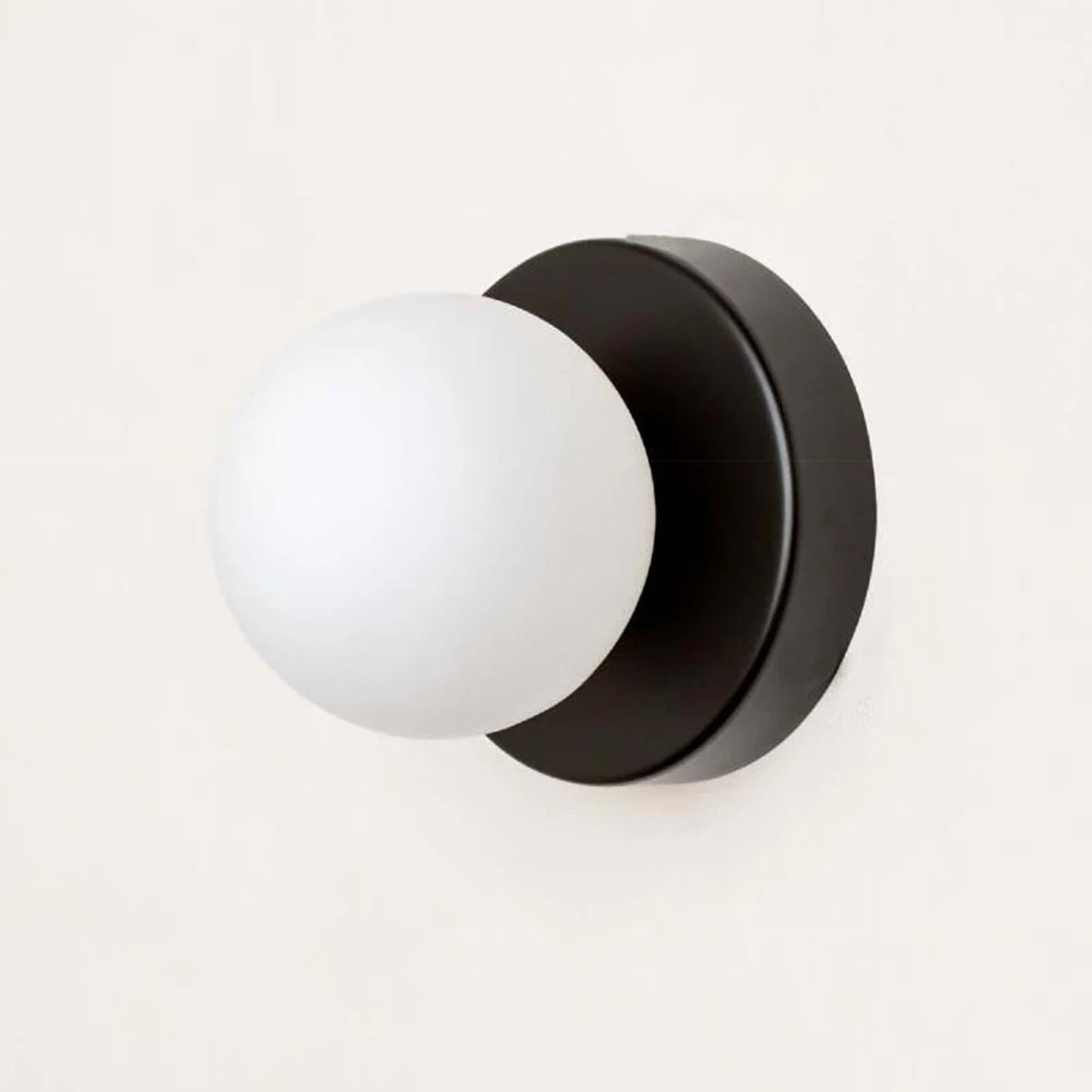 Elegant Orb Sconce Wall Lamp for Modern Home Lighting