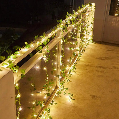 Trellis Glow Vine Light