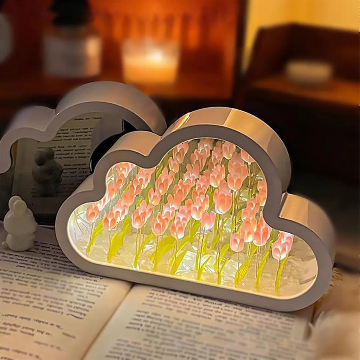 Cloud-of-Tulips Lamp