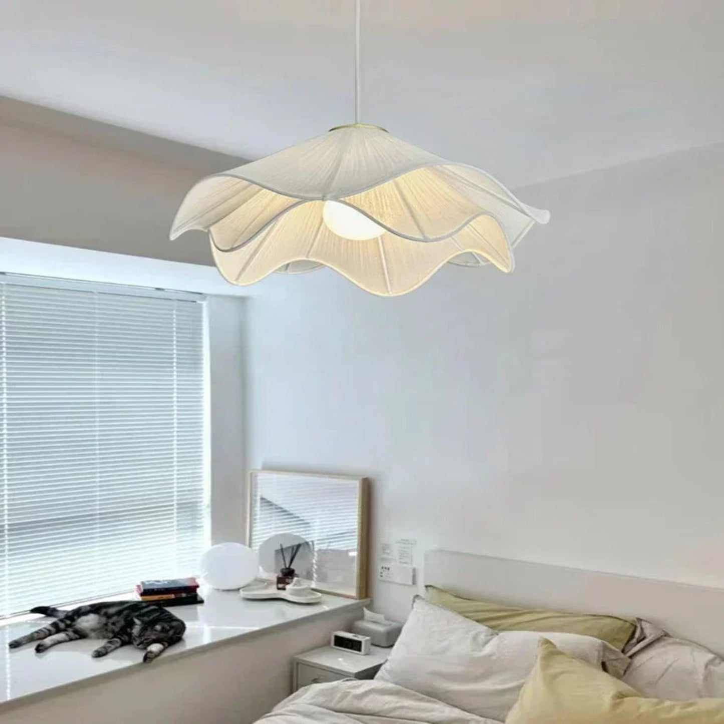 Silky Flowers Cloth Chandelier Pendant Lights