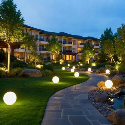 Spherical Luminous Garden Light